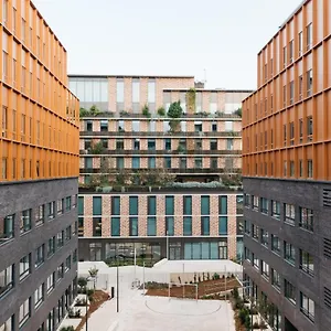 For Students Studying In Only - Stunning Spacious And Private At Pallars Student Apartamento Barcelona